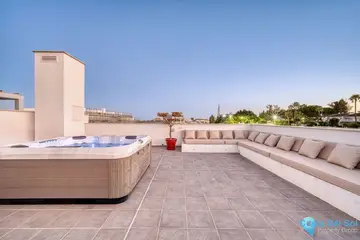 4 bedroom Apartment for Sale in San Pedro de Alcántara-89335