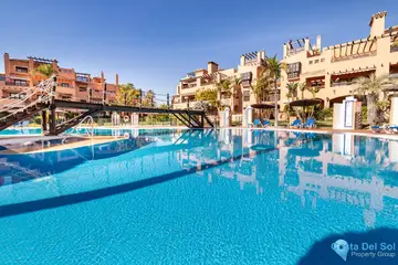 4 bedroom Apartment for Sale in Hacienda del Sol-87188