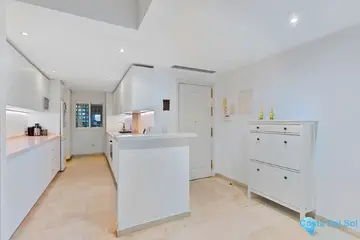 3 bedroom Apartment for Sale in Sierra Blanca-87216
