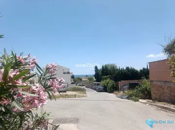 627m2 Plot for Sale in Estepona-89403