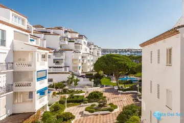 2 bedroom Apartment for Sale in Puerto Banús-89451