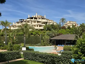 2 bedroom Apartment for Sale in Benahavís-87325