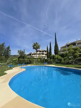 2 bedroom Apartment for Sale in Benahavís-87331