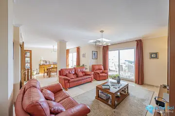 4 bedroom Apartment for Sale in Selwo-89618