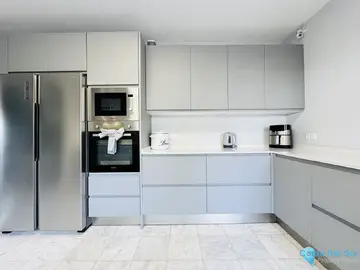 4 bedroom House for Sale in La Duquesa-89650