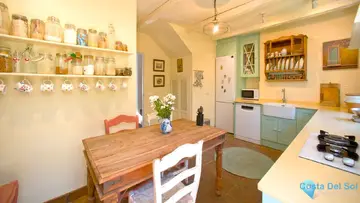 3 bedroom House for Sale in Estepona-87505