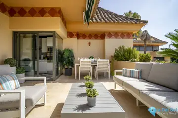 2 bedroom Apartment for Sale in Nueva Andalucía-87509