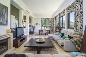 2 bedroom Apartment for Sale in Nueva Andalucía-87510