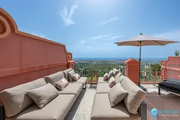 4 bedroom Apartment for Sale in Monte Halcones-87519