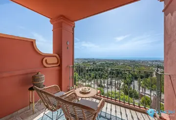 4 bedroom Apartment for Sale in Monte Halcones-87520