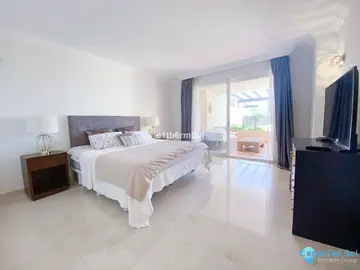 2 bedroom Apartment for Sale in Nueva Andalucía-87533