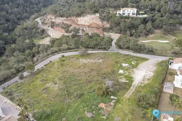 1593m2 Plot for Sale in Benahavís-87544
