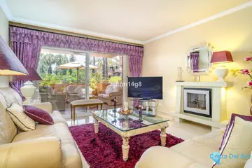 2 bedroom Apartment for Sale in Puerto Banús-87598