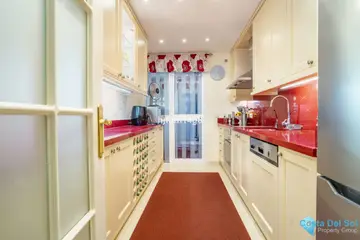 2 bedroom Apartment for Sale in Puerto Banús-87603