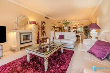 2 bedroom Apartment for Sale in Puerto Banús-87611