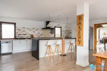5 bedroom House for Sale in Sierrezuela-87633
