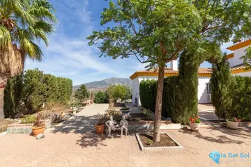 4 bedroom House for Sale in Entrerrios-87713
