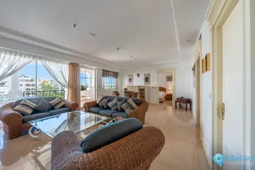 2 bedroom Apartment for Sale in Marbella-87790
