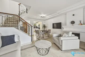 2 bedroom House for Sale in Bahía de Marbella-87800