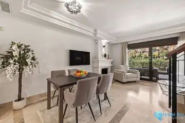 2 bedroom House for Sale in Bahía de Marbella-87804