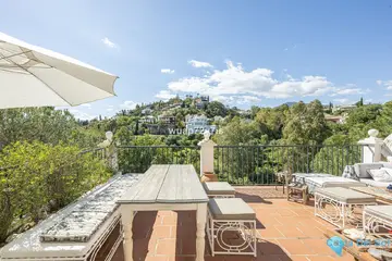 4 bedroom House for Sale in La Quinta-87810