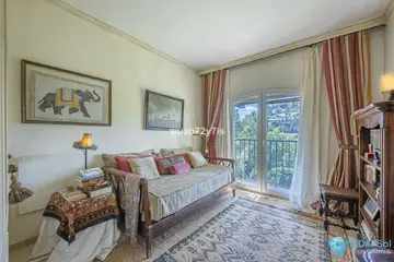 4 bedroom House for Sale in La Quinta-87818