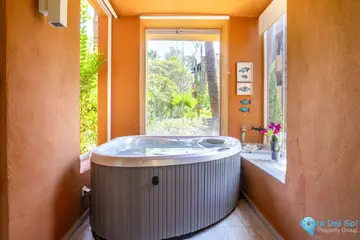 3 bedroom Apartment for Sale in Nueva Andalucía-90023