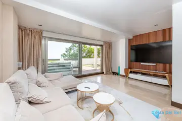 2 bedroom Apartment for Sale in Benahavís-90042