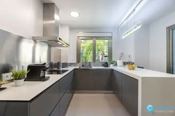 2 bedroom Apartment for Sale in Benahavís-90058