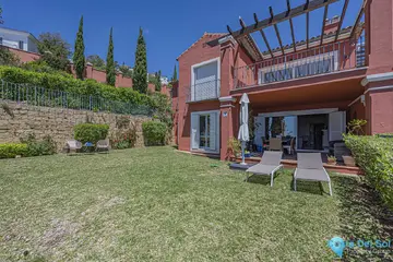 3 bedroom Apartment for Sale in La Mairena-88069