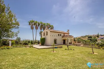 3 bedroom House for Sale in La Cala de Mijas-90152