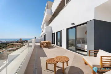 4 bedroom Apartment for Sale in La Cala de Mijas-77304