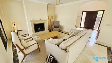 3 bedroom House for Sale in Estepona-88189