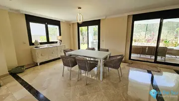 3 bedroom House for Sale in Estepona-88192