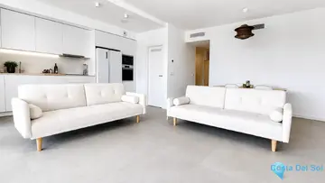 3 bedroom Apartment for Sale in Los Alamos-88271