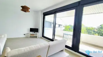 3 bedroom Apartment for Sale in Los Alamos-88276