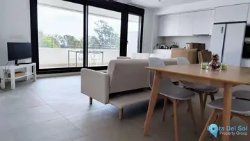 3 bedroom Apartment for Sale in Los Alamos-88277