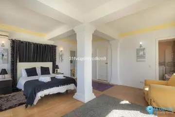 5 bedroom House for Sale in Estepona-22066