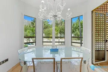 3 bedroom Apartment for Sale in Sierra Blanca-22107
