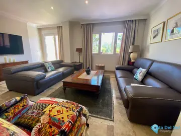 3 bedroom Apartment for Sale in The Golden Mile-22220