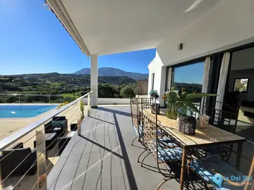 4 bedroom House for Sale in Estepona-22273
