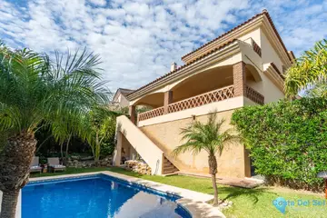 4 bedroom House for Sale in Riviera del Sol-22373