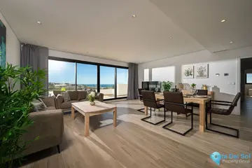 4 bedroom Apartment for Sale in La Cala de Mijas-22393