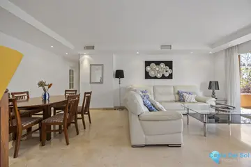 4 bedroom Apartment for Sale in Marbella-22489