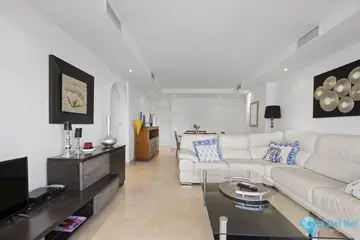 4 bedroom Apartment for Sale in Marbella-22490