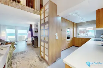 4 bedroom Apartment for Sale in Estepona-22665