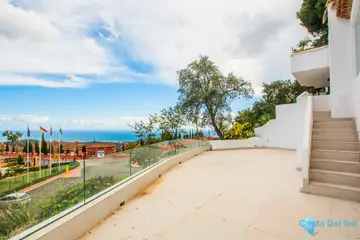 3 bedroom Apartment for Sale in La Mairena-22767