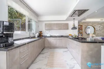 3 bedroom House for Sale in La Campana-22934