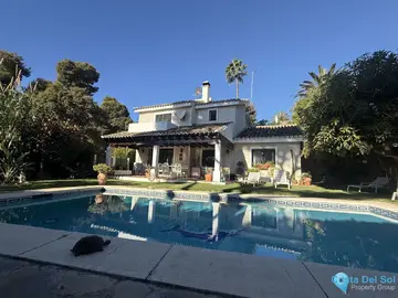 4 bedroom House for Sale in Calahonda-22973