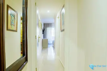 2 bedroom Apartment for Sale in Puerto Banús-23060